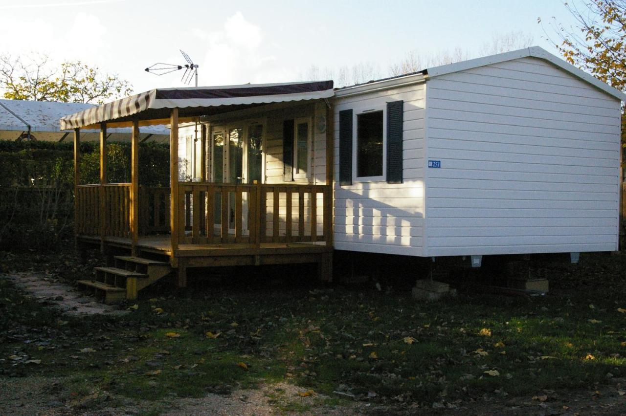 Mhvacances Louent Plusieurs Mobilhomes Dans Camping 4 Etoiles Proche Chateaux Et Zoo Beauval Онзан Екстериор снимка